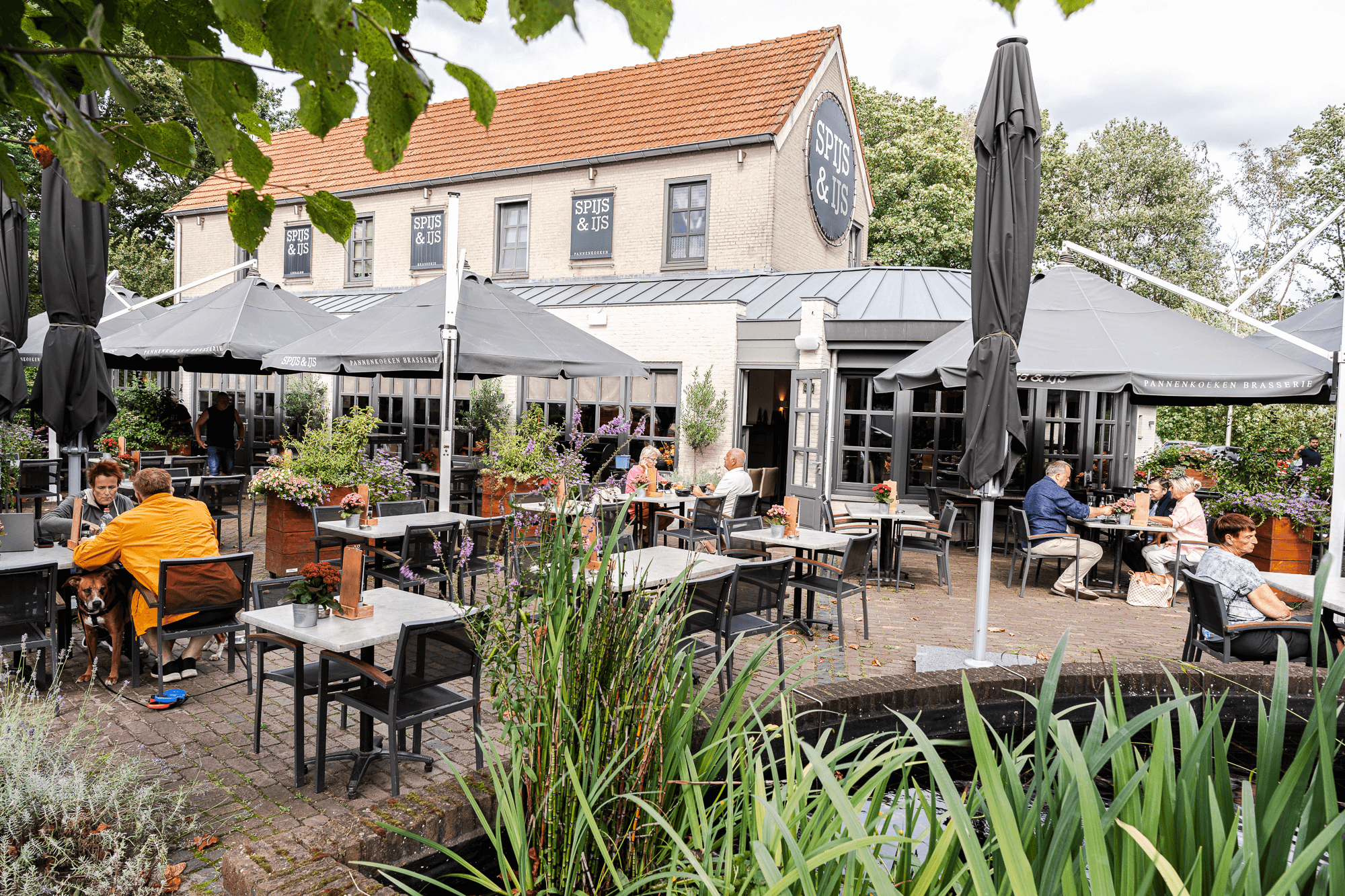 Spijs en IJs - terras